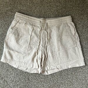 Old Navy Light Tan Shorts